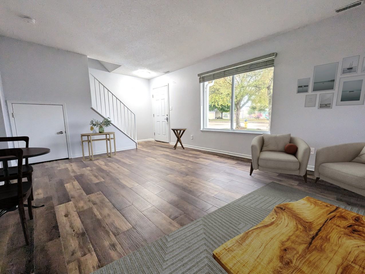 406 E 15th St #406A - Photo 4 of 27