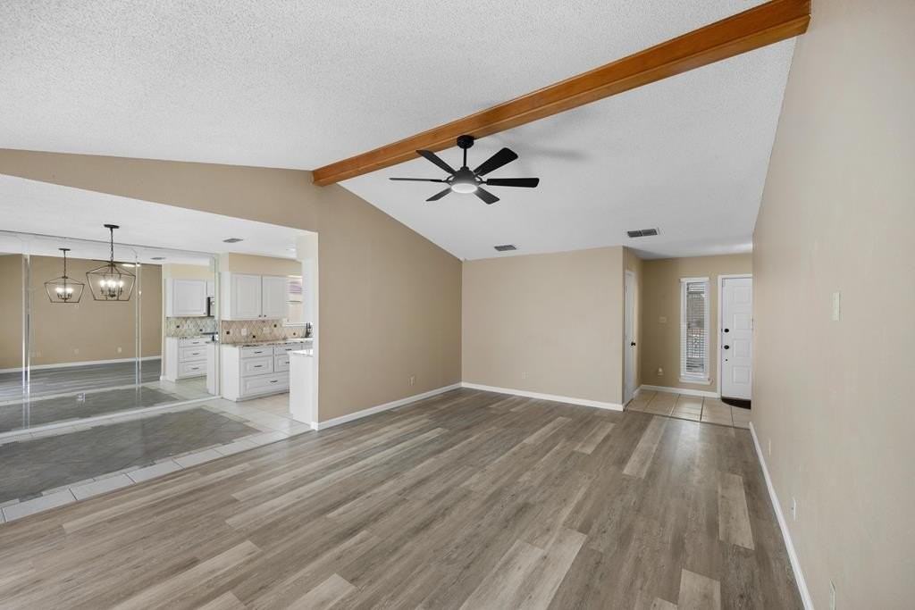 105 Quail Run - Photo 6 of 50