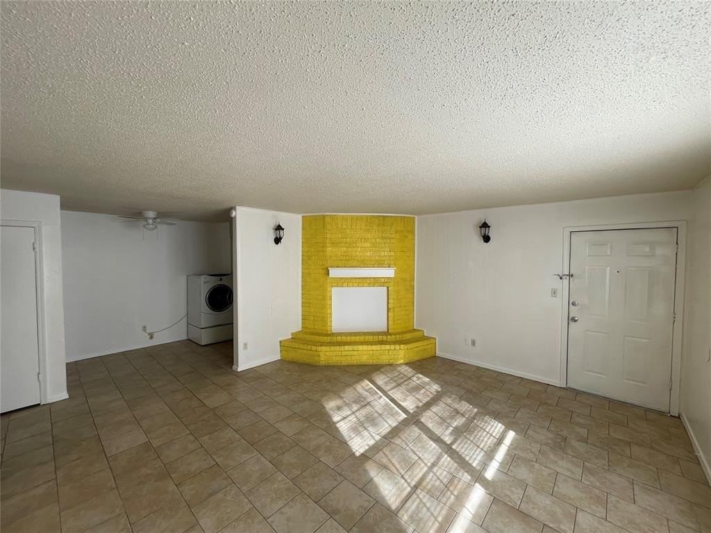 401 12th Ave Se Apt 105 #105 - Photo 6 of 17