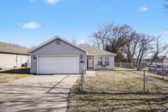 533 N Walker St - Photo 1 of 1