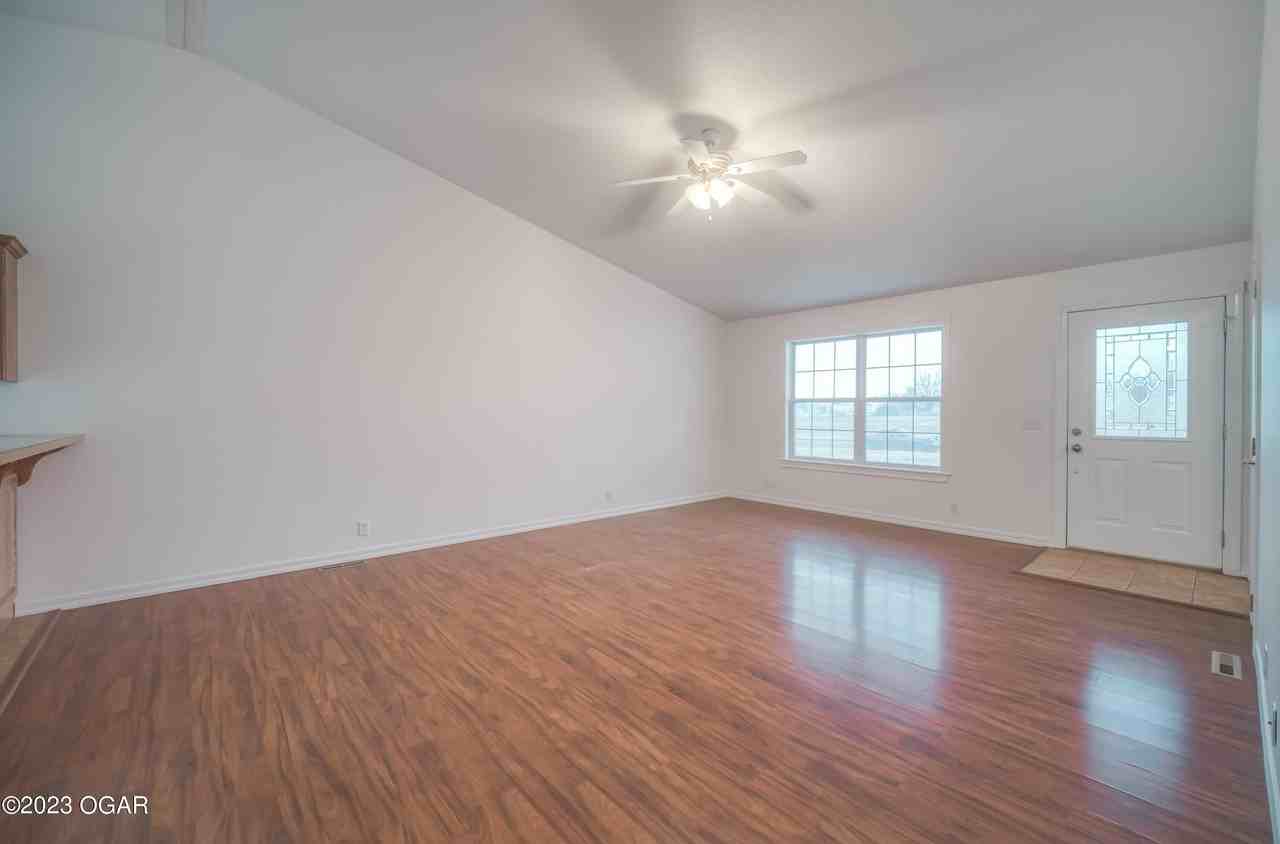 2013 W 2nd St - Photo 2 of 21