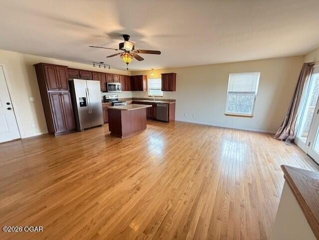 2130 New Jersey Ave - Photo 3 of 13