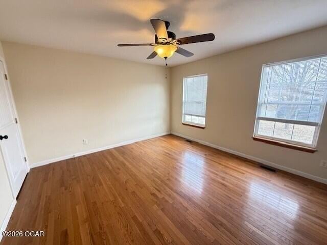 2130 New Jersey Ave - Photo 4 of 13