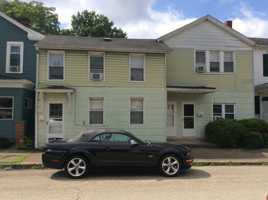 featured image of 415 1/2 Weldon St