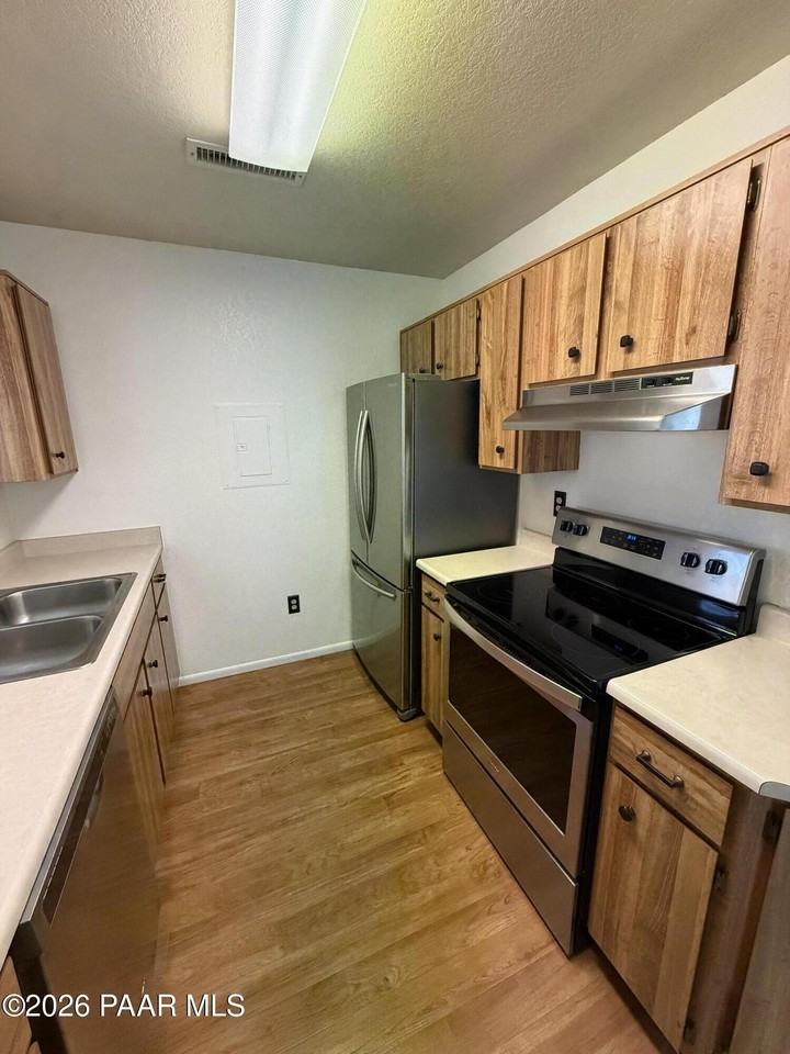 4601 N Tonto Way Apt A #A - Photo 3 of 13