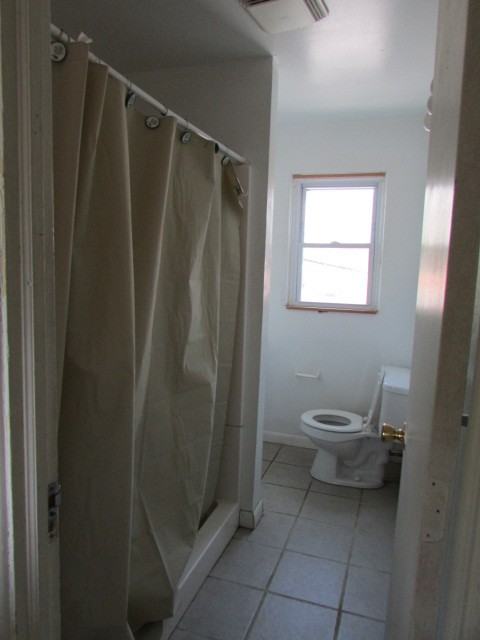 124 N Earl St #1 - Photo 4 of 10