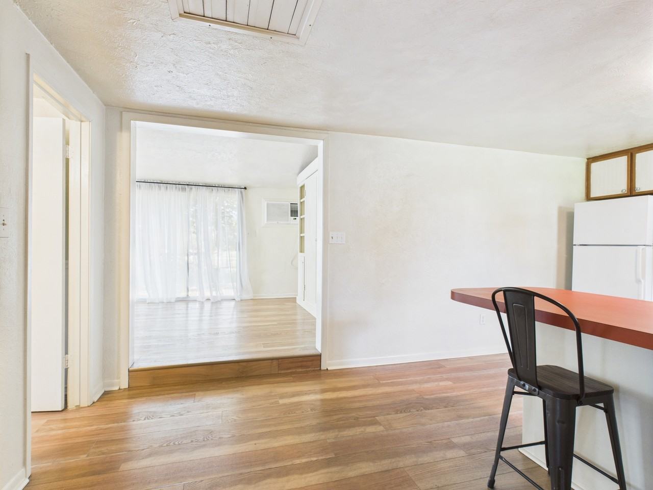 Fm 974 #1 - Photo 5 of 18