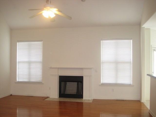 605 Sophia Ct - Photo 3 of 16