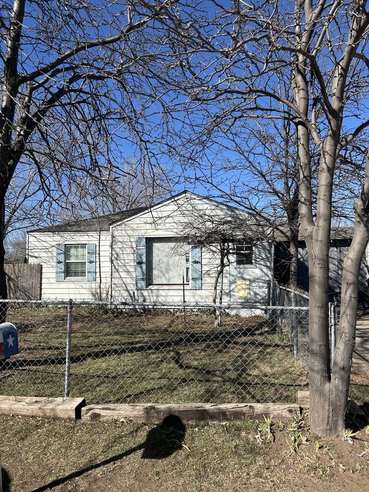 1726 S Roosevelt St #1 - Photo 2 of 5