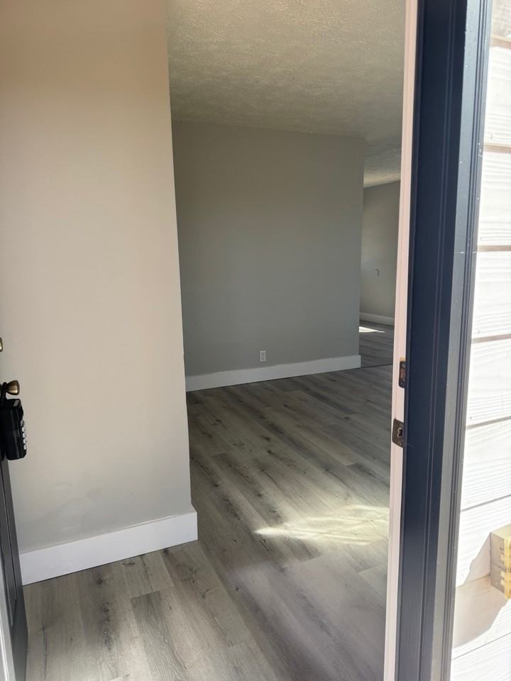 3671 Buena Vista Rd #1 - Photo 2 of 8