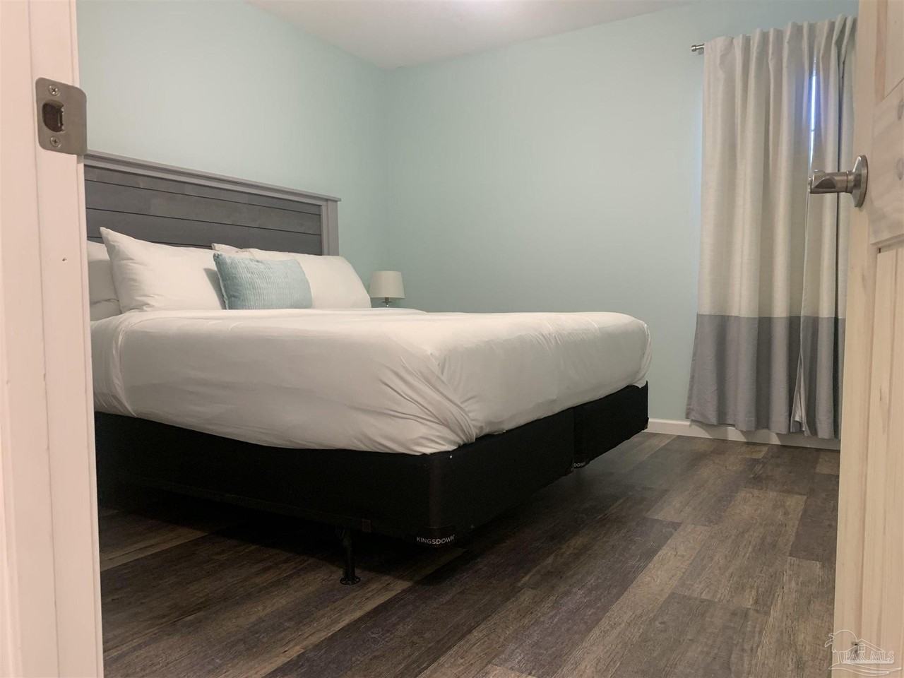 2866 Villa Woods Cir - Photo 4 of 15