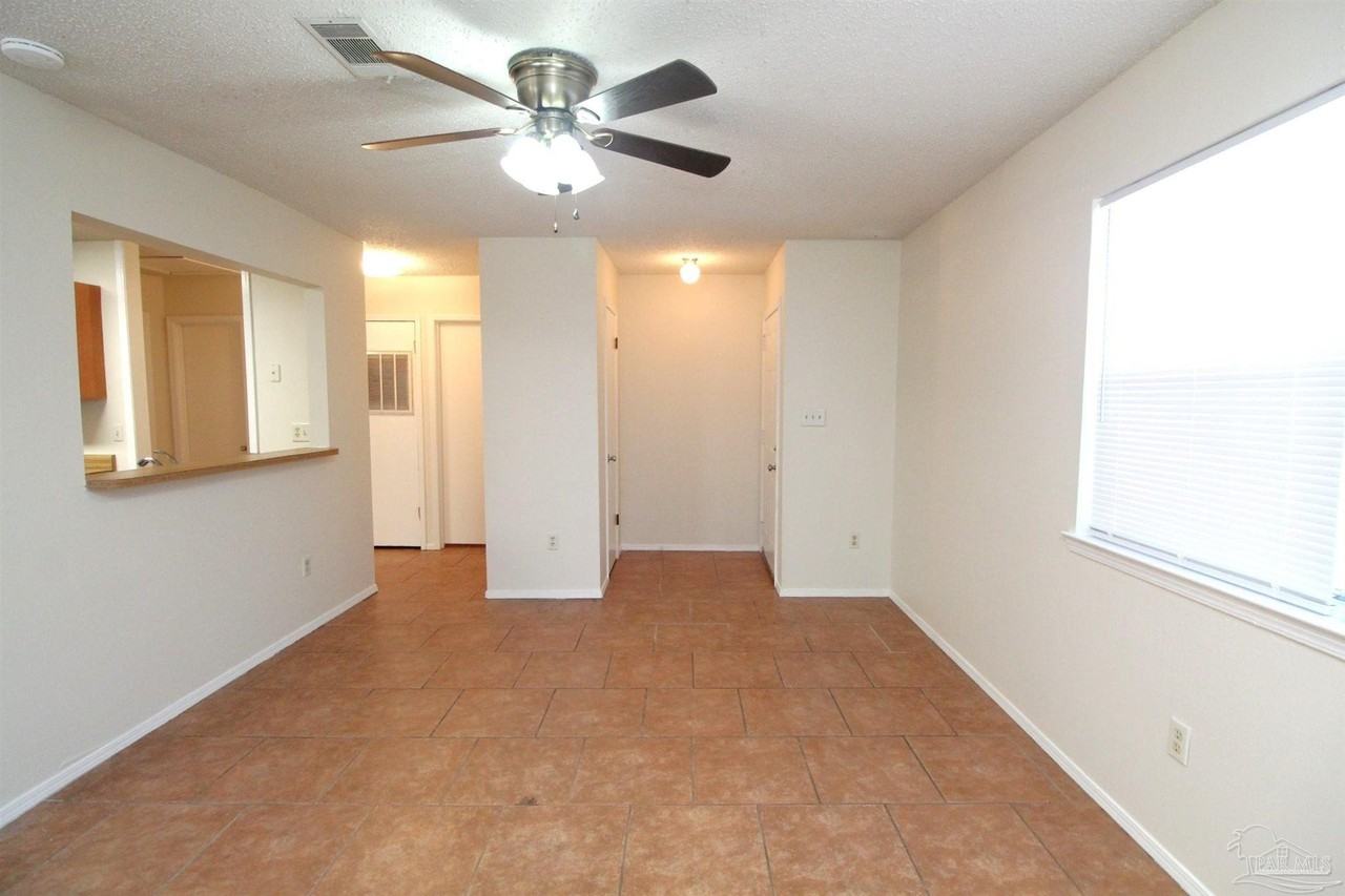 1157 Belden Ln - Photo 4 of 20