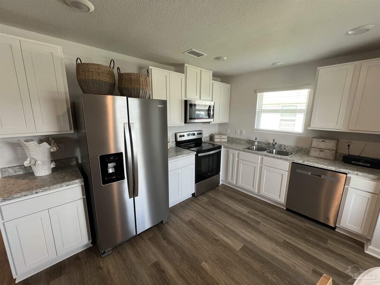 6319 June Bug Dr - Photo 3 of 20