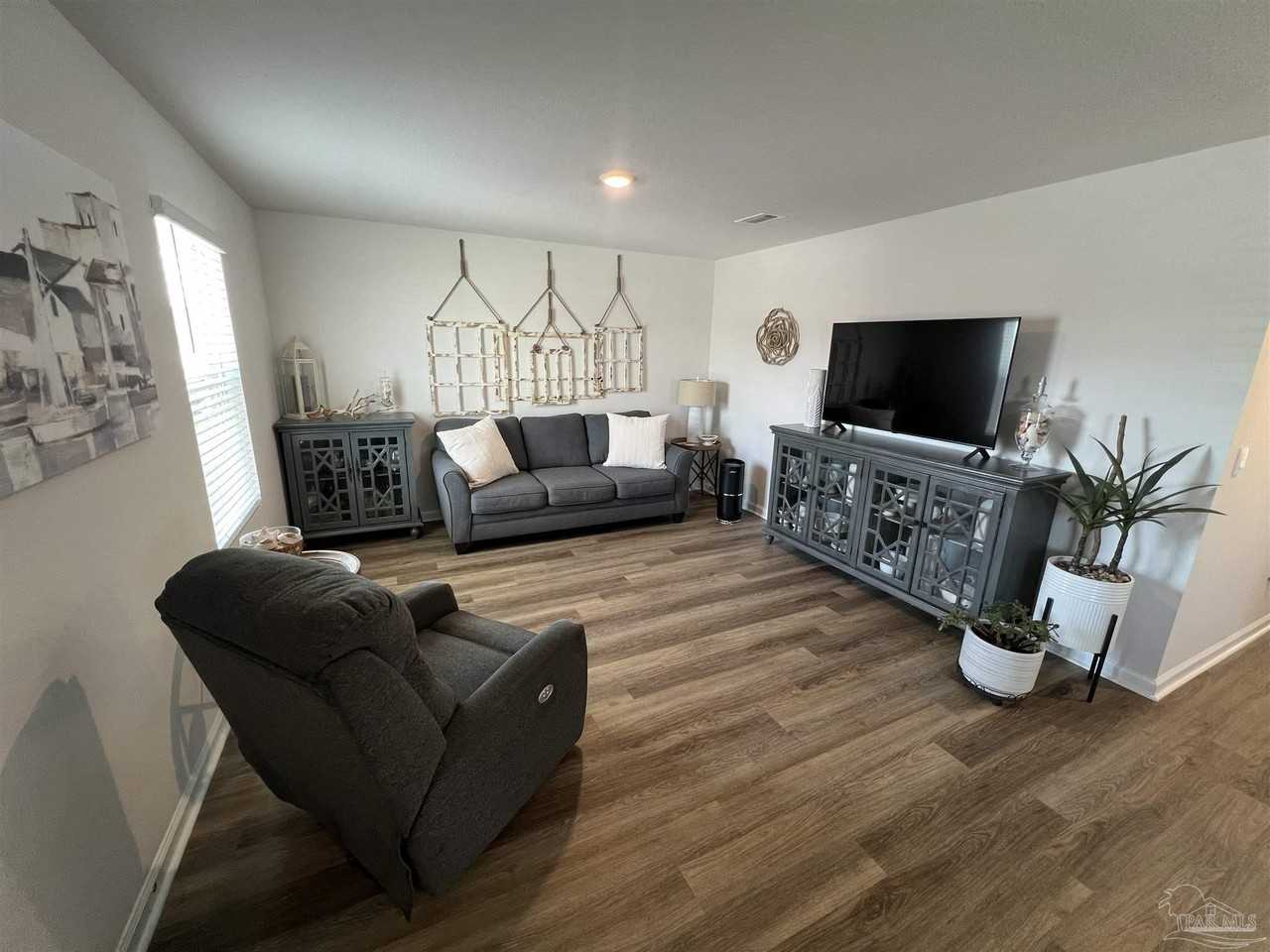 6319 June Bug Dr - Photo 5 of 20