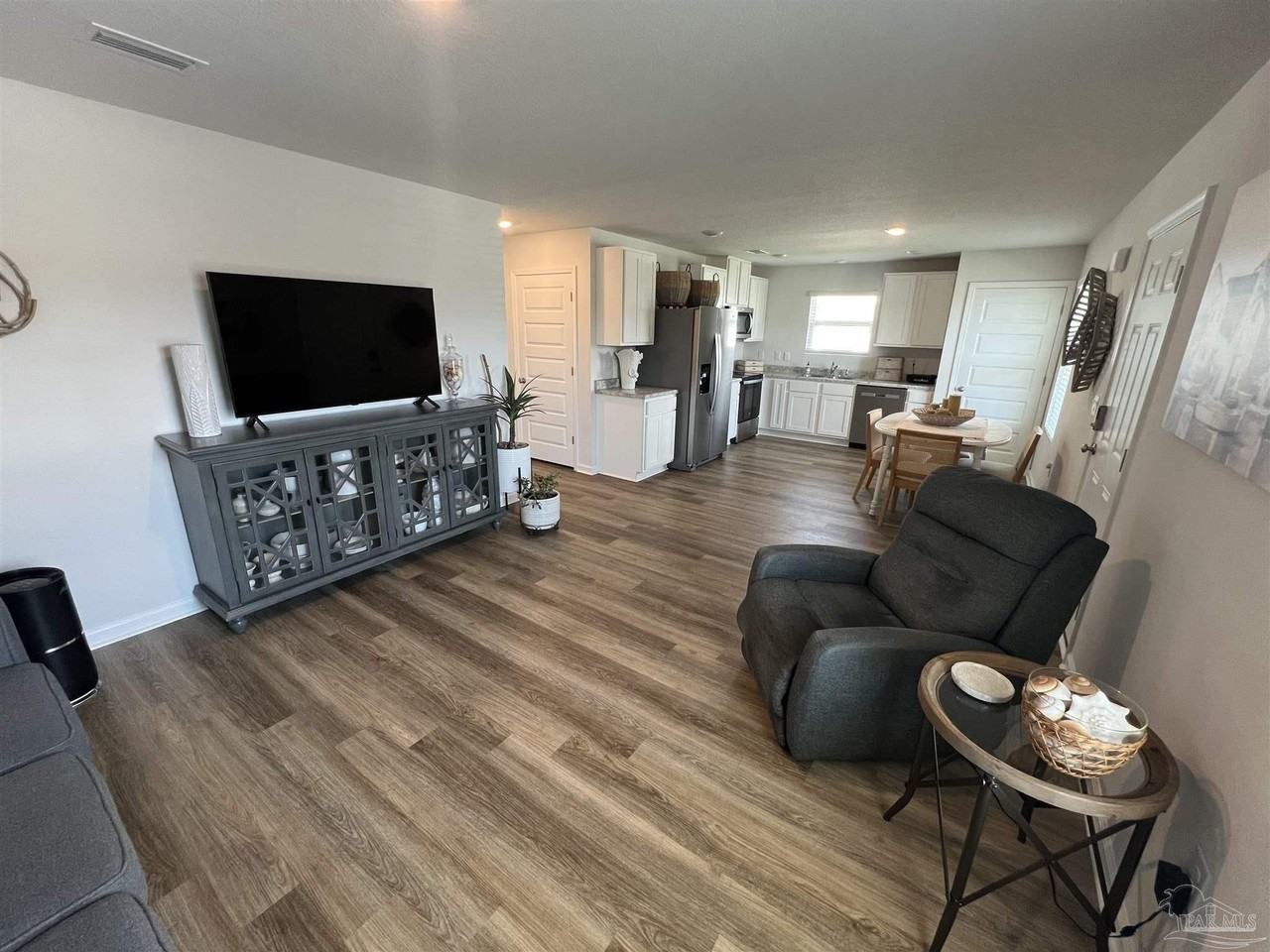 6319 June Bug Dr - Photo 6 of 20