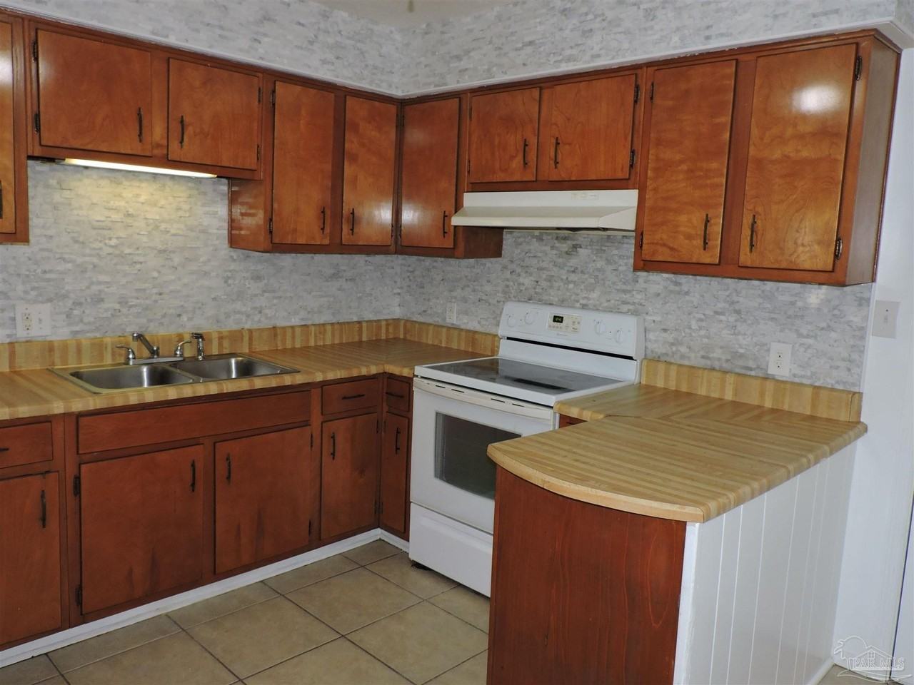 3155 Patricia Dr Unit B #B - Photo 6 of 11