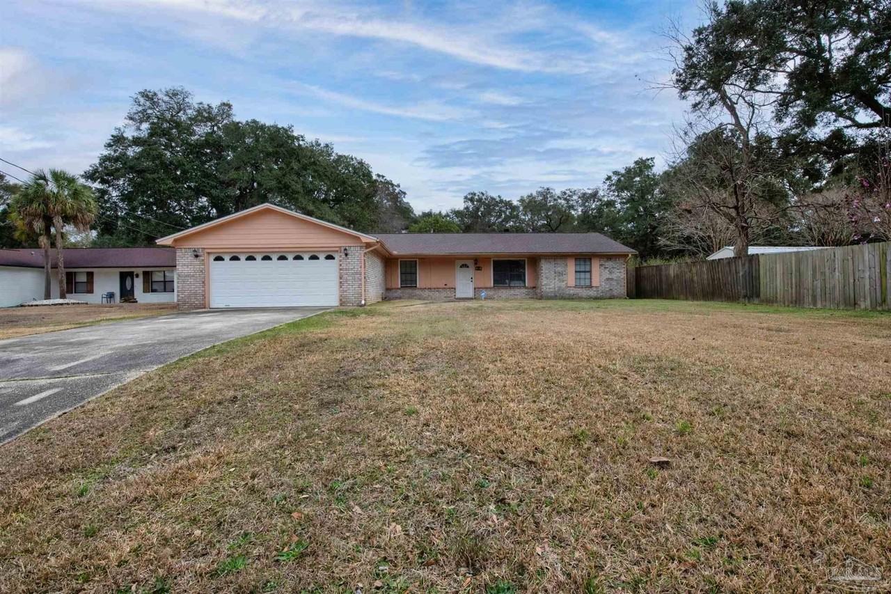 5850 Princeton Dr - Photo 2 of 37