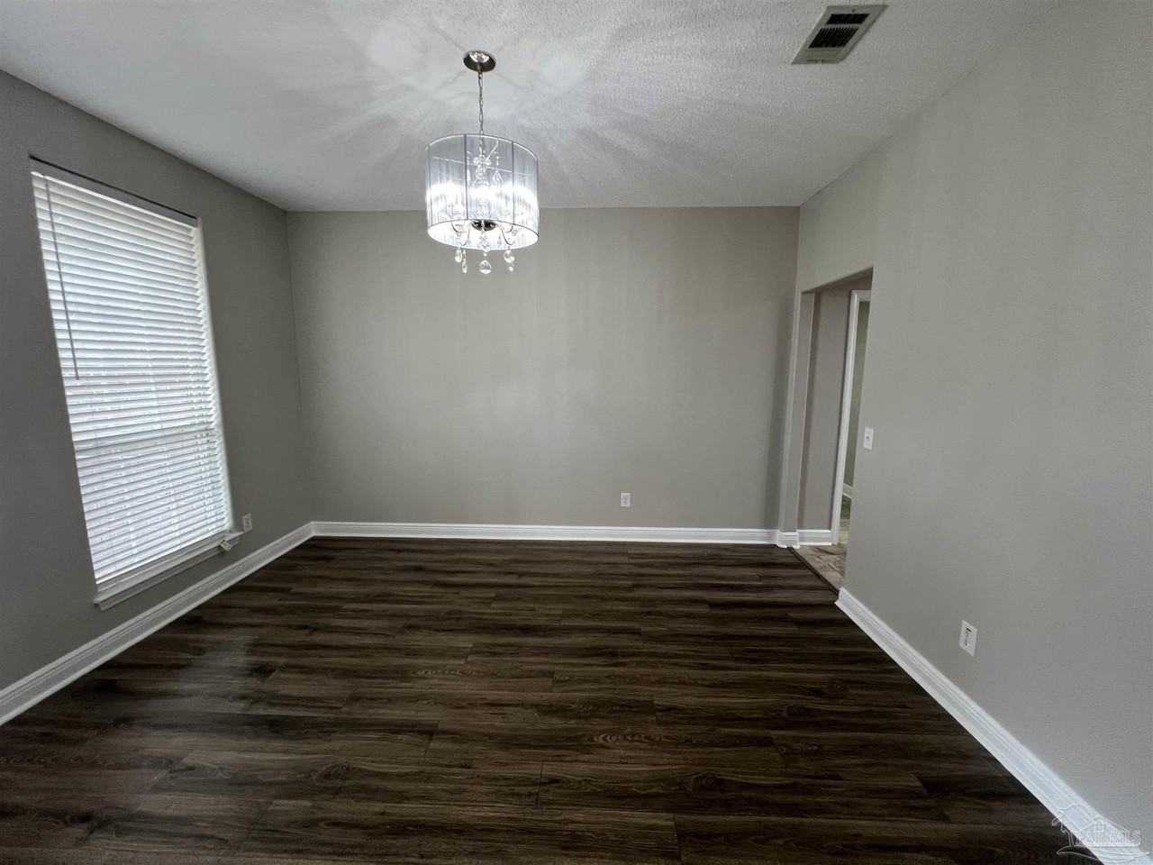 7230 Annandale Dr - Photo 6 of 41