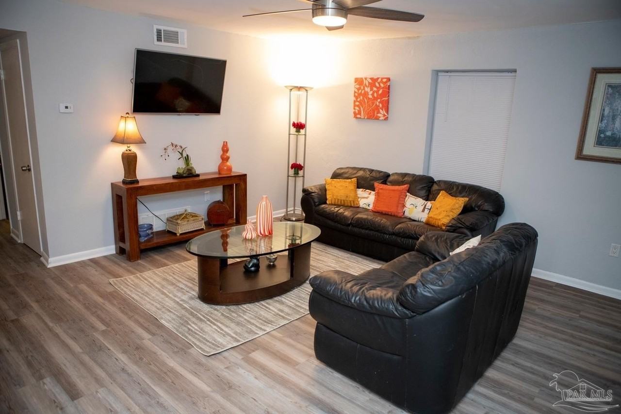 300 Bayou Blvd Apt 106 #106 - Photo 3 of 34