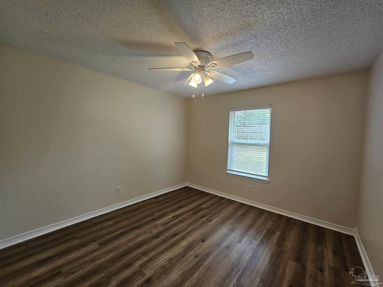 3386 Pine Forest Rd - Photo 5 of 8