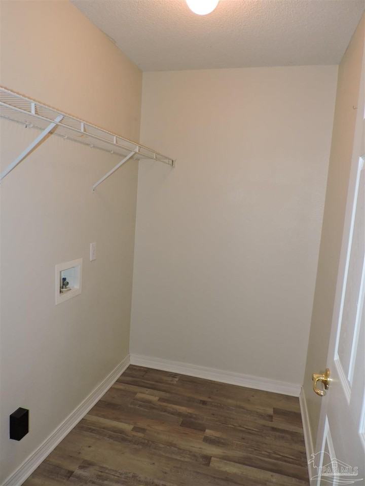 551 Riola Pl - Photo 6 of 13