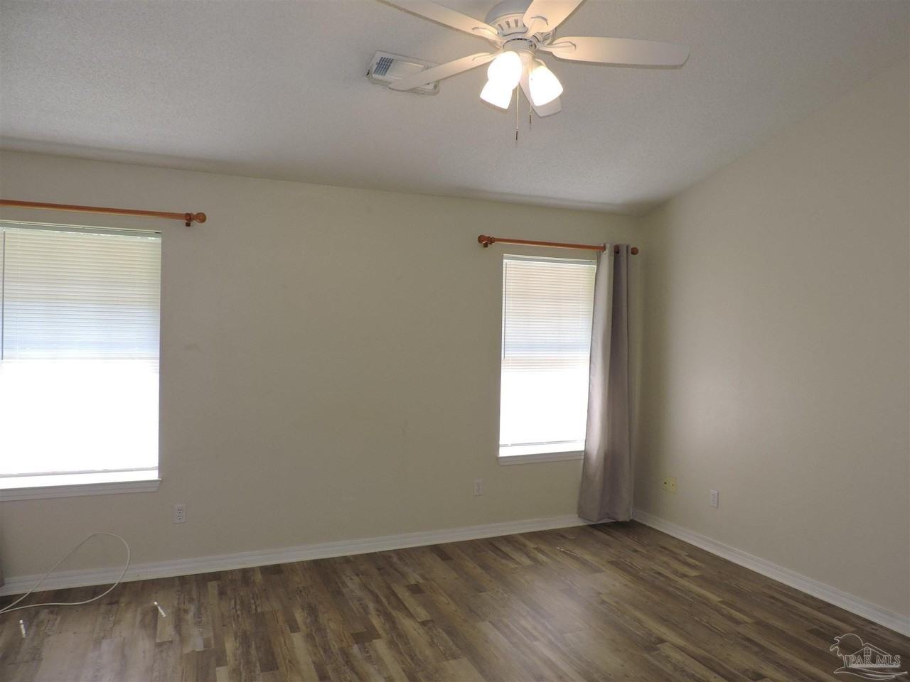 551 Riola Pl - Photo 7 of 13