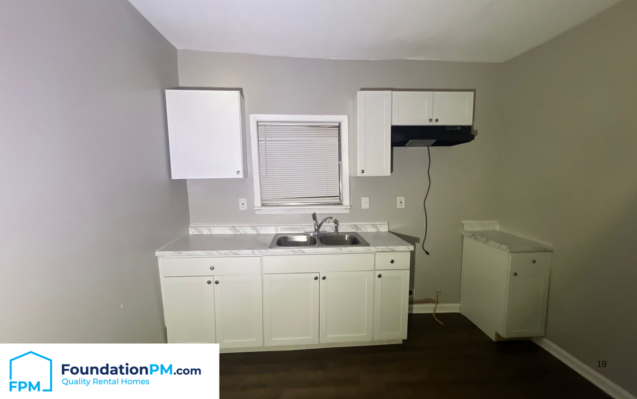 1391 Decatur St #1 - Photo 3 of 5