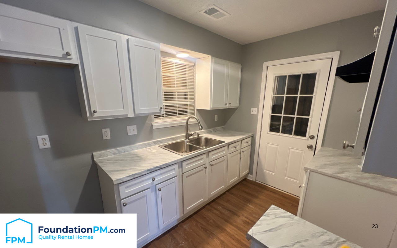 826 Bitter Creek Cv #1 - Photo 3 of 15