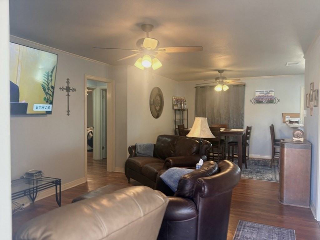 709 W Cuthbert Ave - Photo 2 of 22