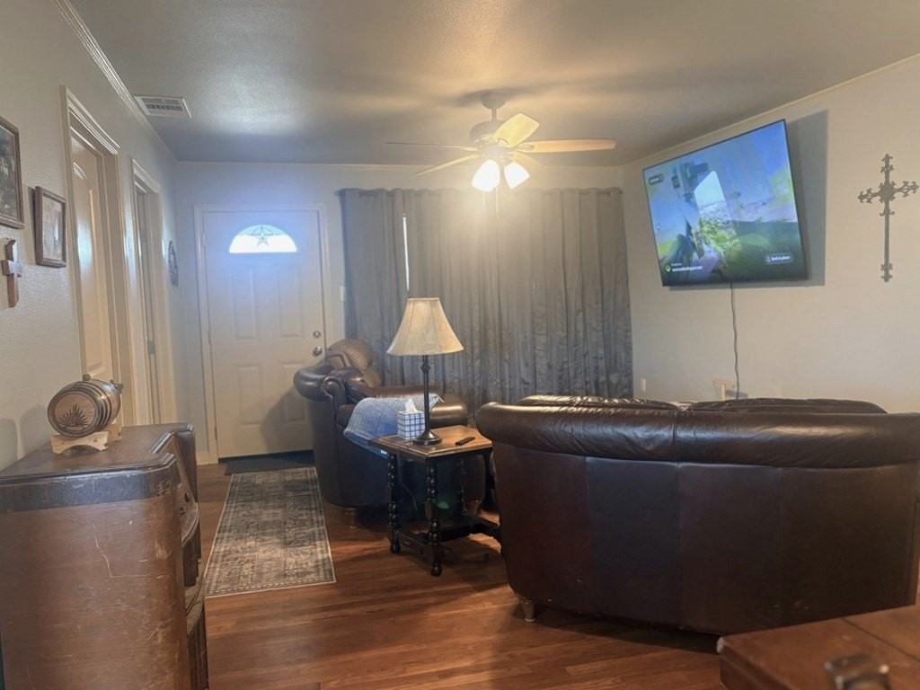 709 W Cuthbert Ave - Photo 3 of 22