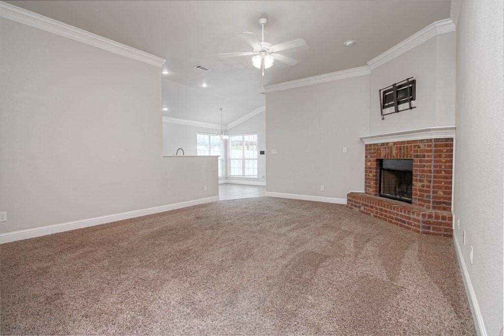 805 Candlestick Dr - Photo 3 of 24