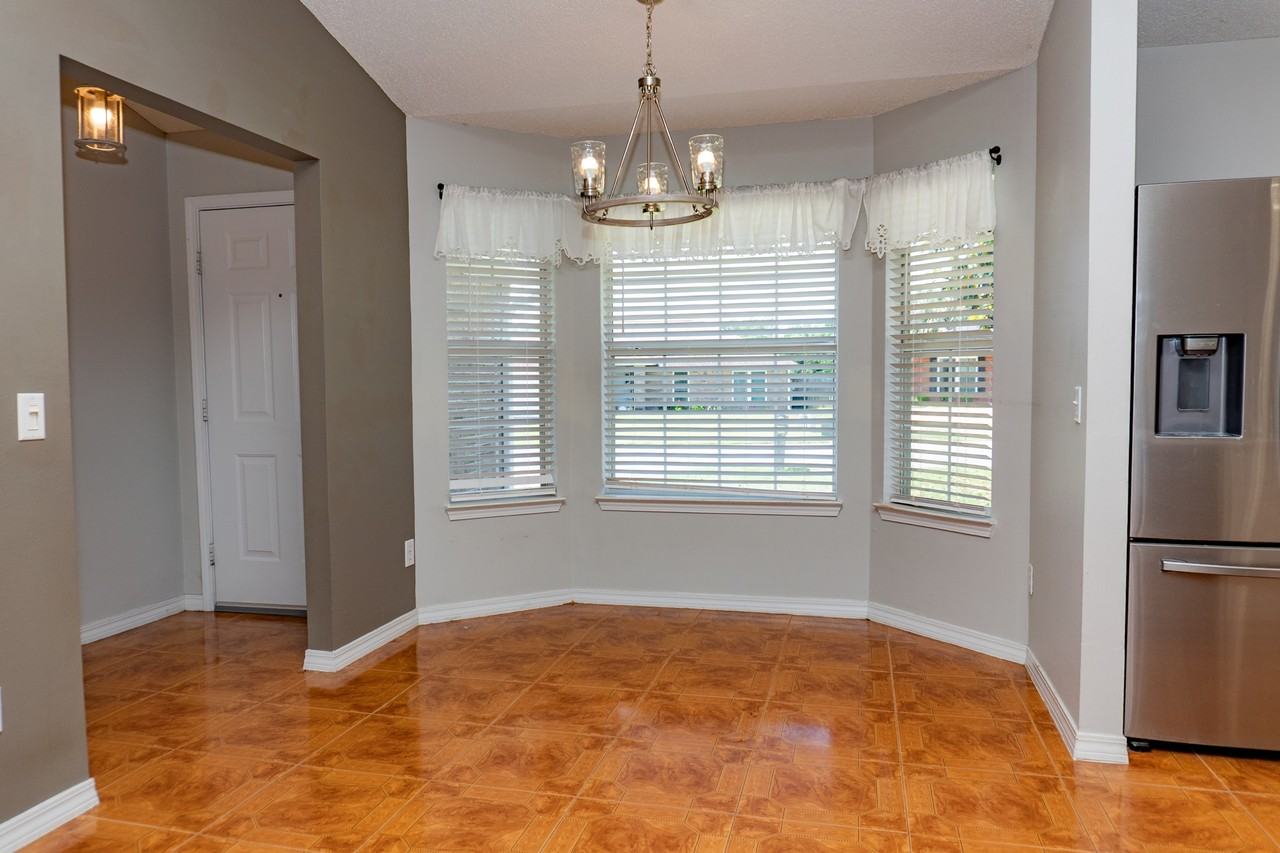 2831 Atoka Trl #373 - Photo 2 of 22