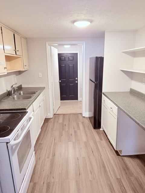 2200 Se 46th Ter #NA - Photo 2 of 9