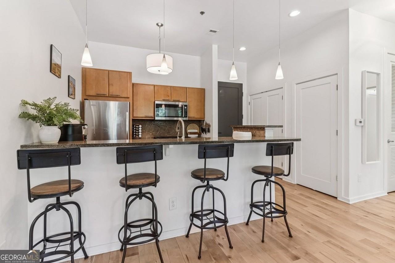 1430 Dresden Dr Ne - Photo 5 of 30