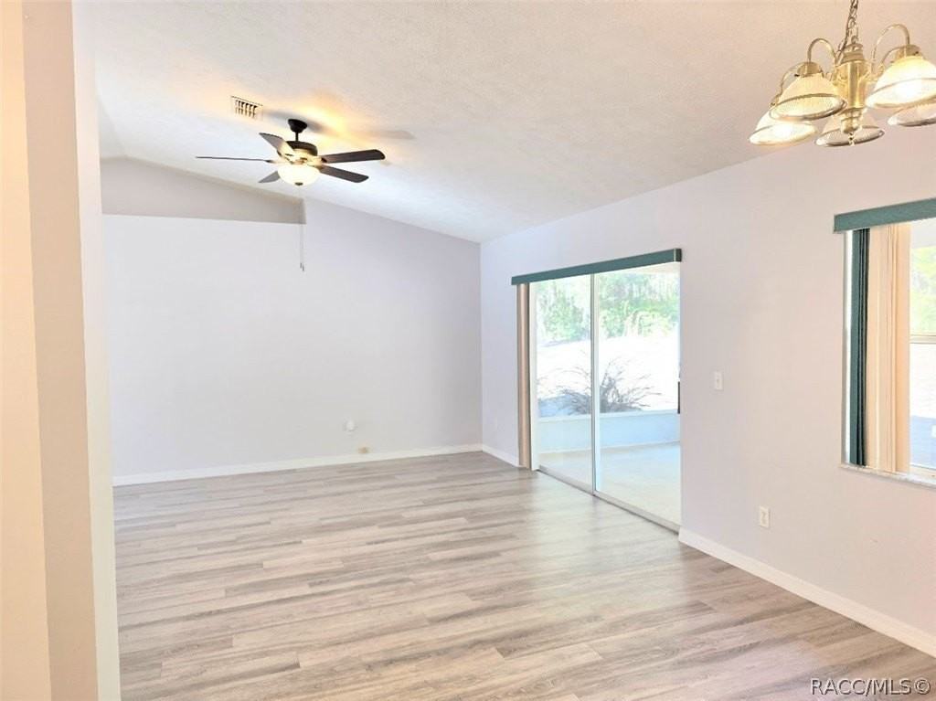 8529 N Titleist Dr - Photo 7 of 27