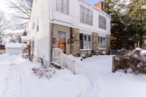 featured image of 4316 & 4318 Chester Dr - 1 #1