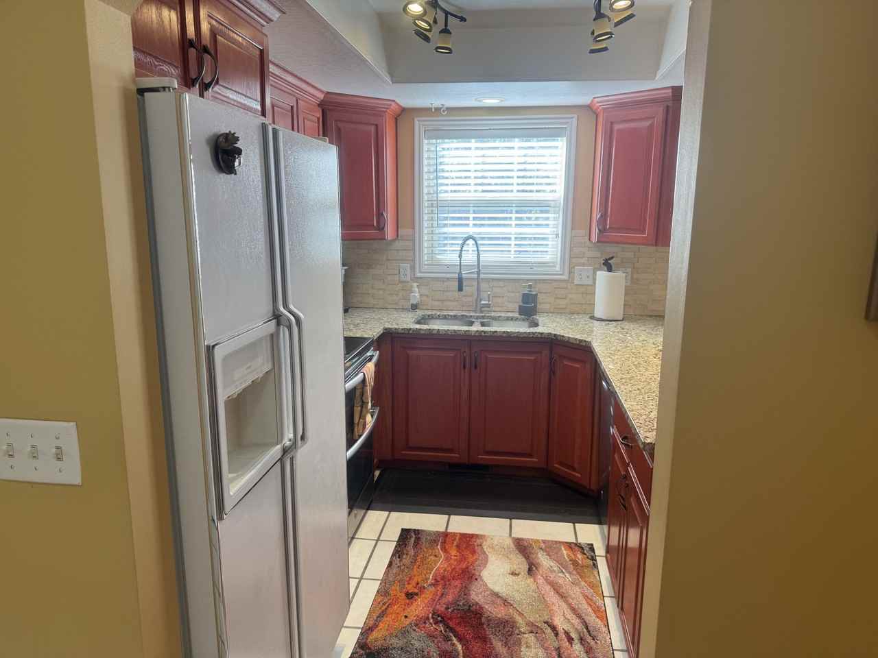 1004 Uri Ln #2 - Photo 5 of 35