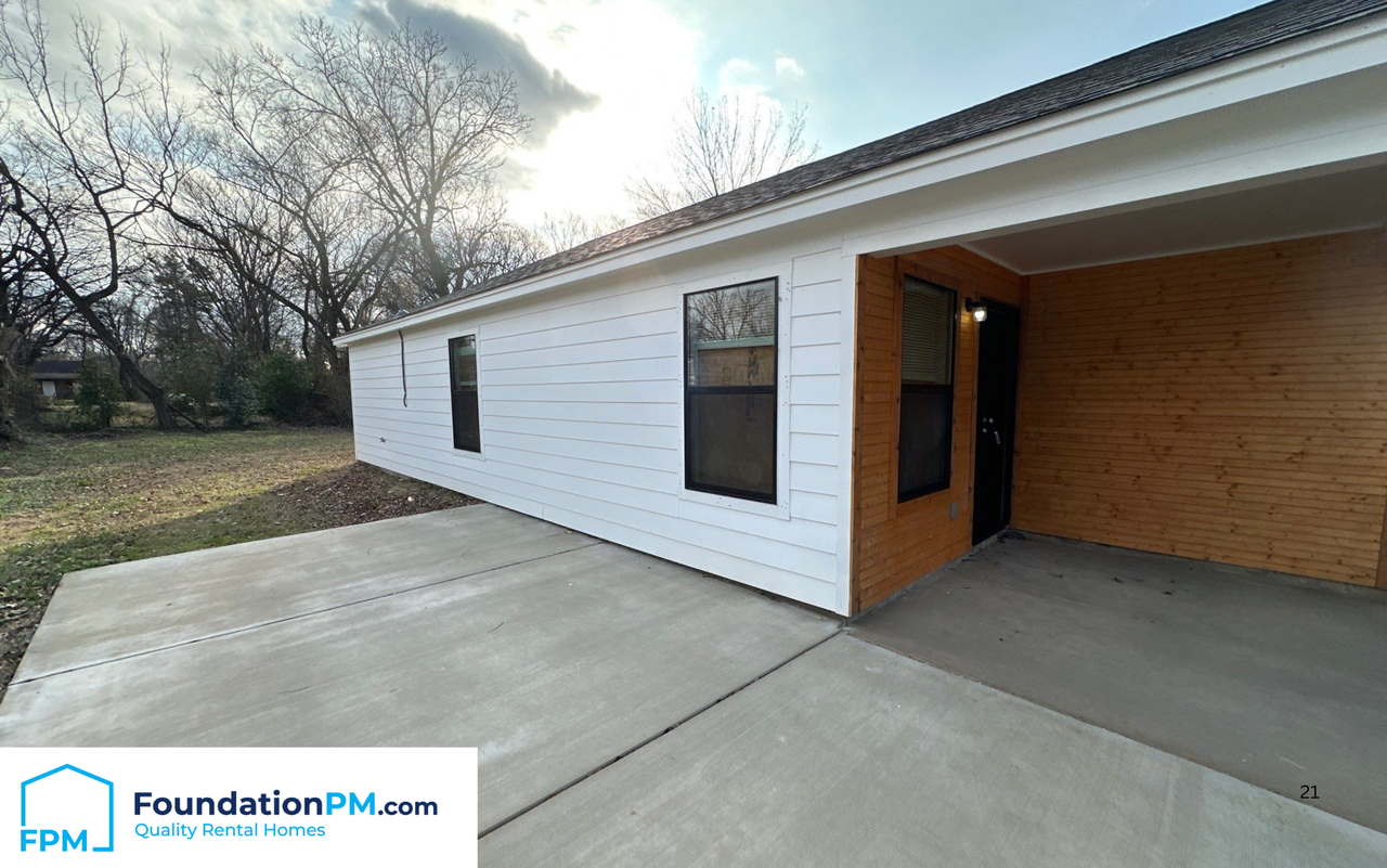 653 Gilleas Rd #1 - Photo 3 of 21