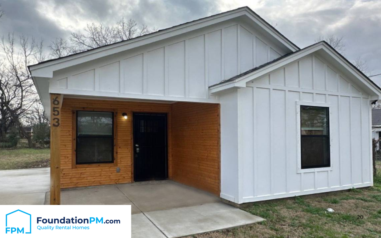 653 Gilleas Rd #1 - Photo 4 of 21