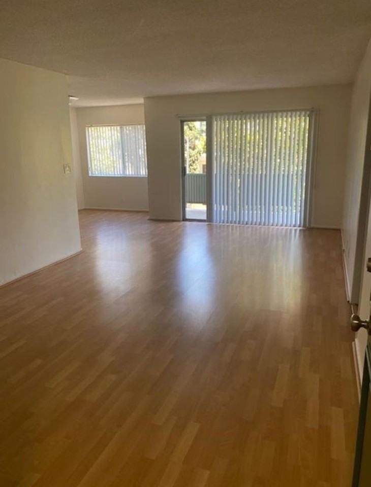 319 S. Clark Drive Apartments - Photo 2 of 26