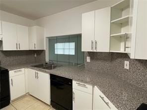 2388 Coral Springs Dr #2388 - Photo 4 of 11