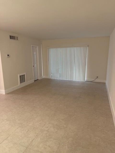 624 Nw 13th St #18 - Photo 6 of 15