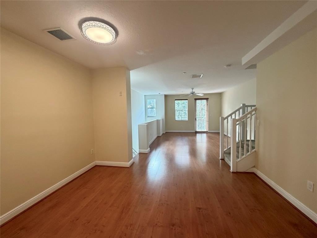 370 Sw 14th Ave #370 - Photo 4 of 12