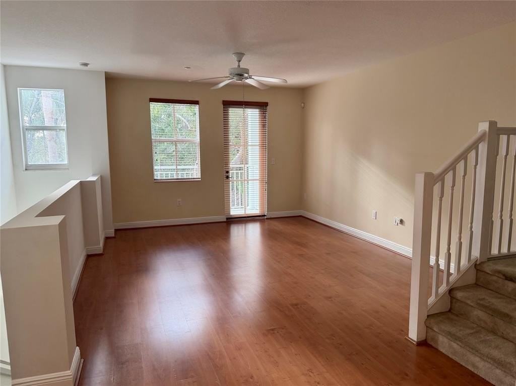 370 Sw 14th Ave #370 - Photo 5 of 12