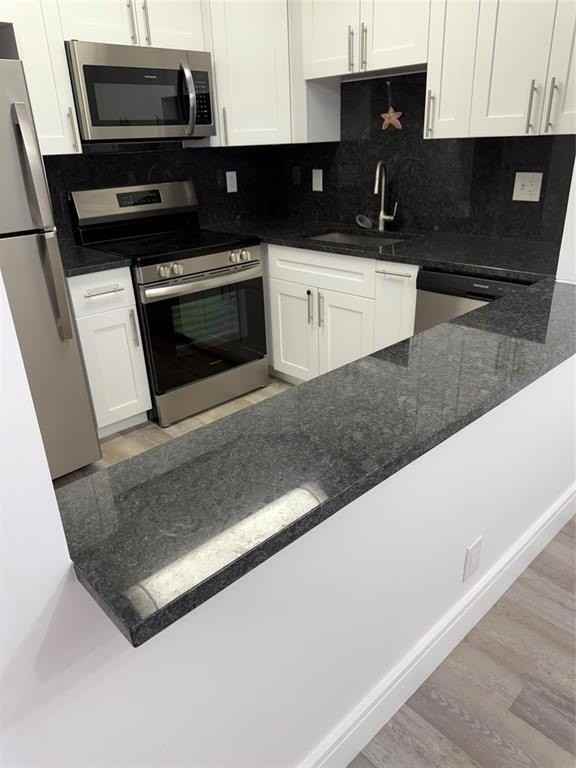 255 S Cypress Rd #323