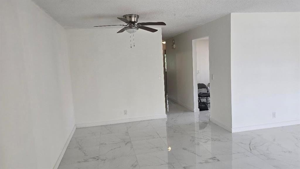 7511 Nw 44th Ct - Photo 6 of 15