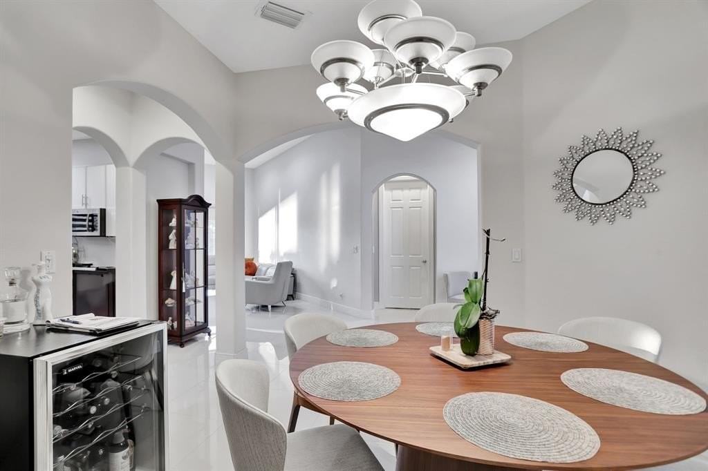 6355 Nw 107th Ter - Photo 7 of 50