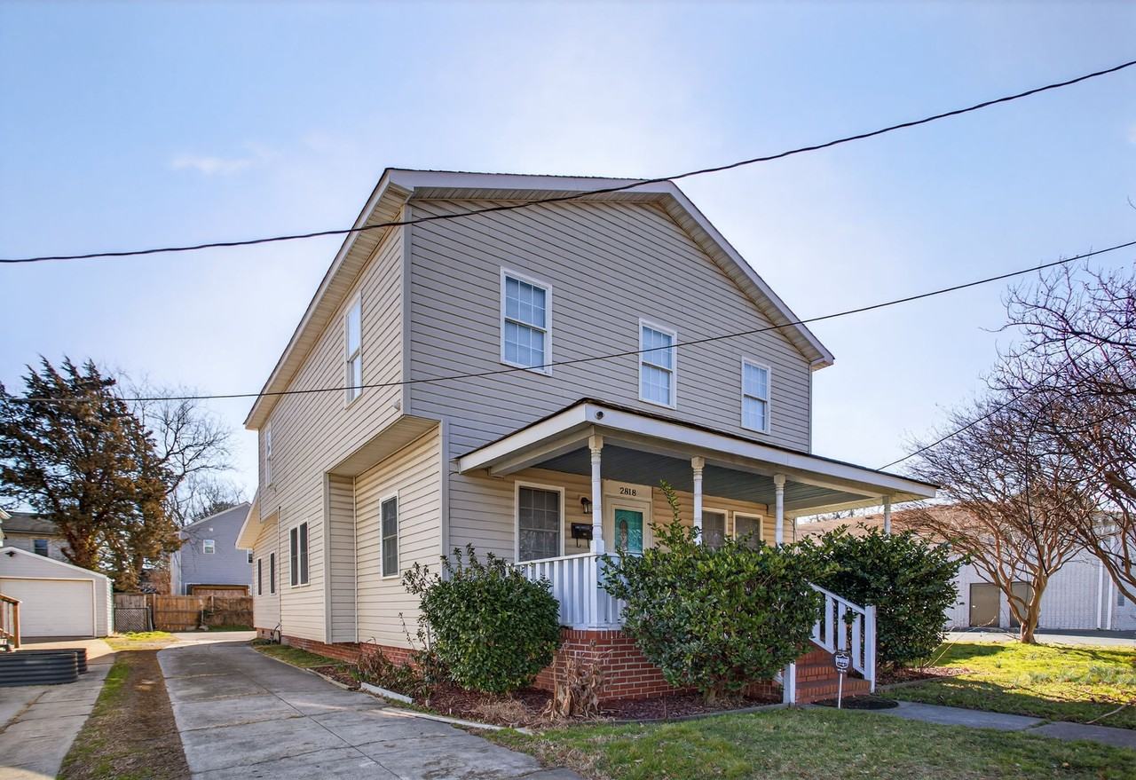 2818 Tidewater Dr #1 - Photo 3 of 41