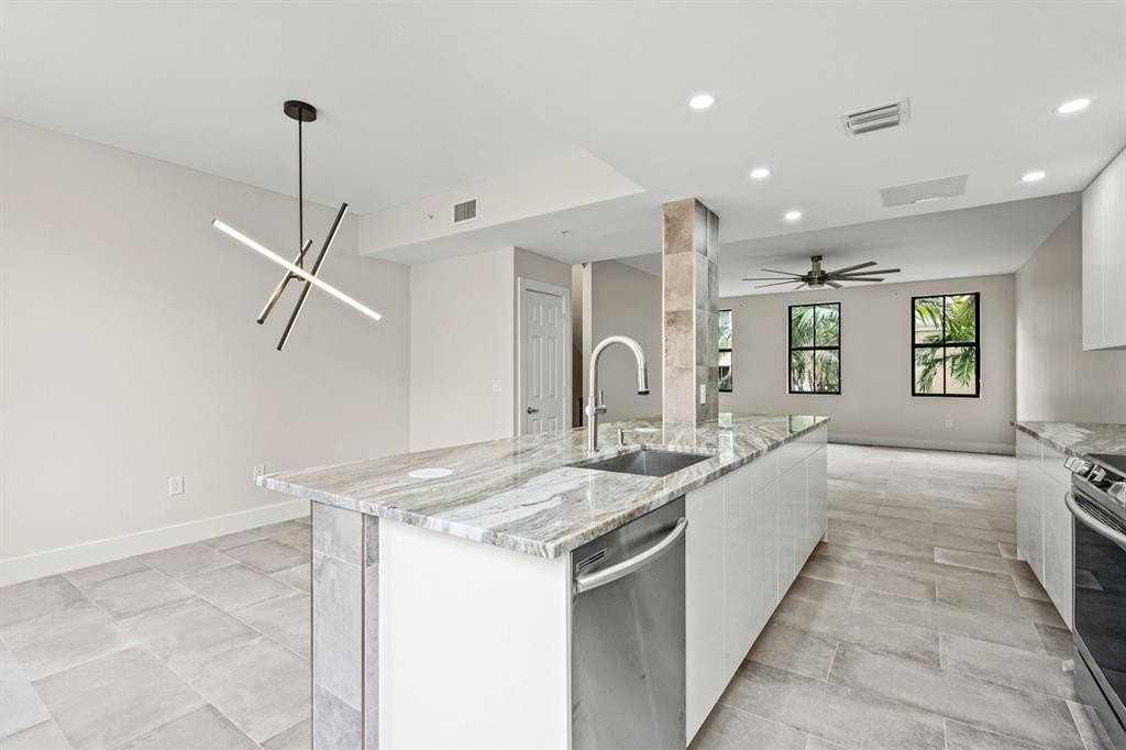 672 Fern St - Photo 7 of 16