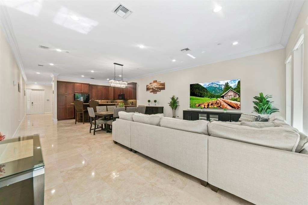 1849 Ne 26th Ave #2 - Photo 2 of 31